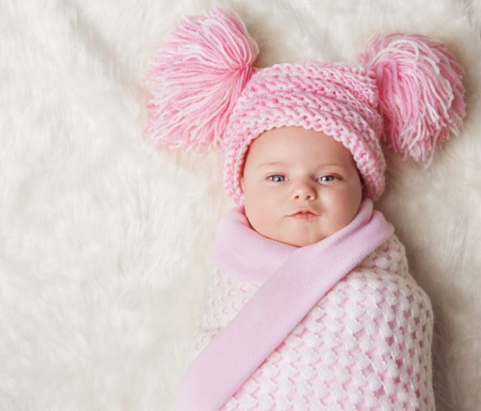 When to stop swaddling the baby?